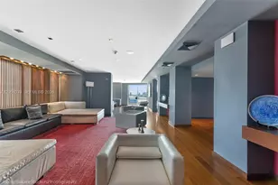 325 S Biscayne Blvd, Miami, FL 33131 - Photo 42