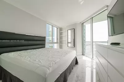 325 S Biscayne Blvd #3326, Miami, FL 33131 - Photo 14