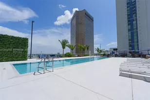 325 S Biscayne Blvd, Miami, FL 33131 - Photo 24
