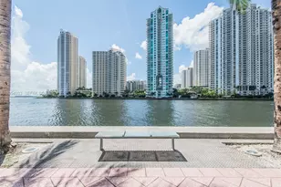 325 S Biscayne Blvd, Miami, FL 33131 - Photo 76