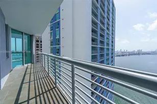 325 S Biscayne Blvd, Miami, FL 33131 - Photo 18