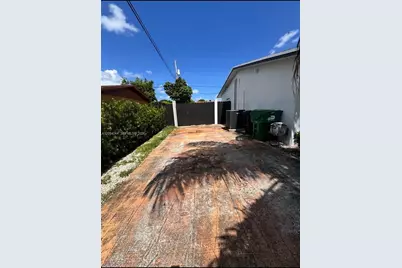 4021 SW 122nd Ct #A, Miami, FL 33175 - Photo 8
