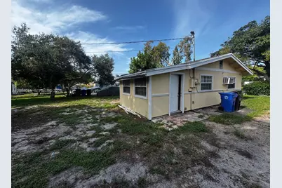 1354 SW 26th Ave, Fort Lauderdale, FL 33312 - Photo 14