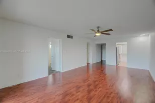 2471 SW 82nd Ave, Davie, FL 33324 - Photo 6