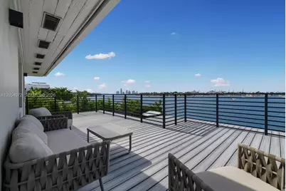1300 S Venetian Way, Miami, FL 33139 - Photo 16