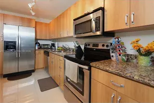 7501 E Treasure Dr, North Bay Village, FL 33141 - Photo 8