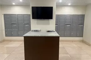 540 Brickell Key Dr, Miami, FL 33131 - Photo 32