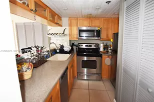 540 Brickell Key Dr, Miami, FL 33131 - Photo 8