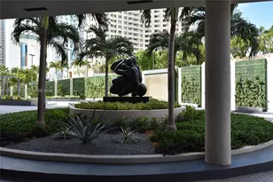 540 Brickell Key Dr, Miami, FL 33131 - Photo 26