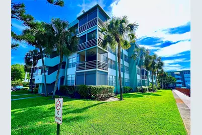 2741 Taft St #401, Hollywood, FL 33020 - Photo 4