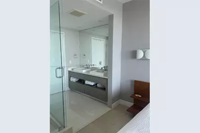 460 NE 28th St #803, Miami, FL 33137 - Photo 32