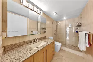 8877 Collins Ave, Surfside, FL 33154 - Photo 28