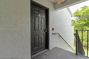 1201 Lake Victoria Dr, West Palm Beach, FL 33411 - Photo 2