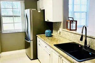 19901 E Country Club Dr, Aventura, FL 33180 - Photo 10