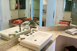 19901 E Country Club Dr, Aventura, FL 33180 - Photo 20
