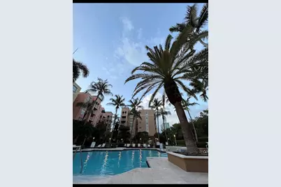 19901 E Country Club Dr #2401, Aventura, FL 33180 - Photo 32