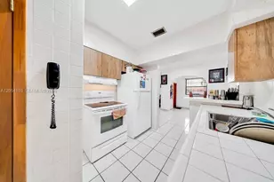 11 W 64th St, Hialeah, FL 33012 - Photo 10
