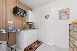[Address not provided], Hialeah, FL 33013 - Photo 14