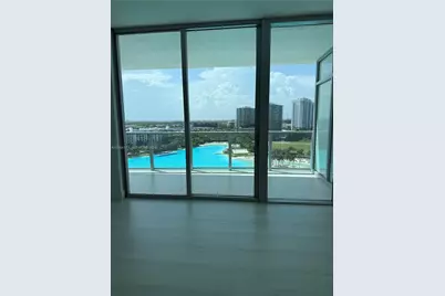 2411 Laguna Cir #910, Miami, FL 33181 - Photo 12