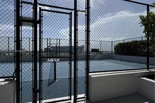 2411 Laguna Cir, Miami, FL 33181 - Photo 36