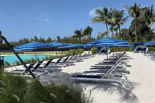 2411 Laguna Cir, Miami, FL 33181 - Photo 28