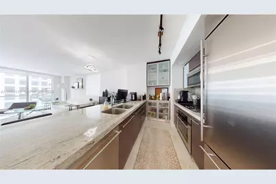 500 Brickell Ave #2610, Miami, FL 33131 - Photo 4