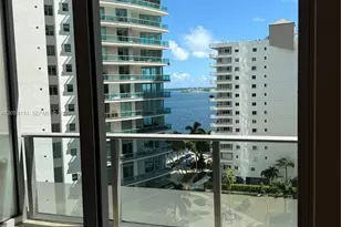 1300 Brickell Bay Dr, Miami, FL 33131 - Photo 10