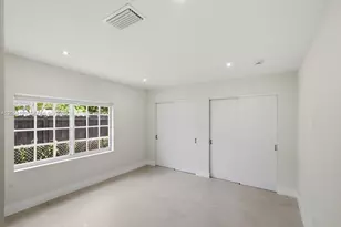 323 NW 104th Terrace, Miami, FL 33150 - Photo 16