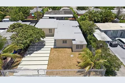 323 NW 104th Ter, Miami, FL 33150 - Photo 8