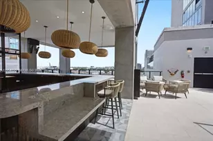 20 NE 11th St, Miami, FL 33132 - Photo 36