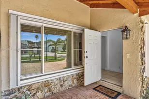 10149 NW 21st St, Pembroke Pines, FL 33026 - Photo 8