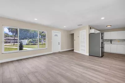 1218 NW 15th St, Fort Lauderdale, FL 33311 - Photo 10