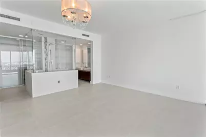 1040 Biscayne Blvd #3802, Miami, FL 33132 - Photo 14