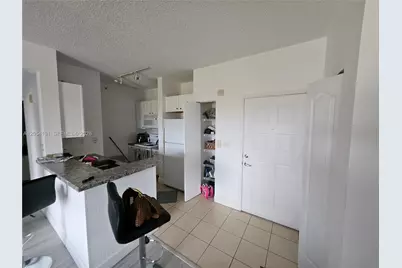 6001 SW 70th St #655, South Miami, FL 33143 - Photo 4