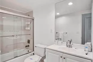 19370 Collins Ave, Sunny Isles Beach, FL 33160 - Photo 14