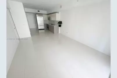 1300 Brickell Bay Dr #1110, Miami, FL 33131 - Photo 2