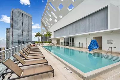 1300 Brickell Bay Dr #1110, Miami, FL 33131 - Photo 12