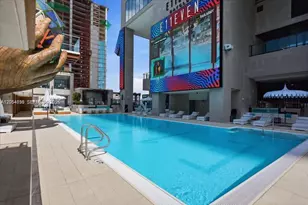 20 NE 11th St, Miami, FL 33132 - Photo 20