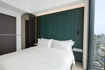 20 NE 11th St #4906 B, Miami, FL 33132 - Photo 1