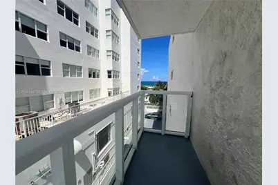 2457 Collins Ave #402, Miami Beach, FL 33140 - Photo 18