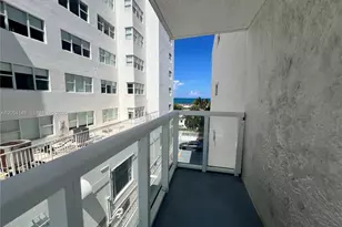 2457 Collins Ave, Miami Beach, FL 33140 - Photo 18