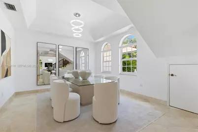 145 W Sunrise Ave, Coral Gables, FL 33133 - Photo 8