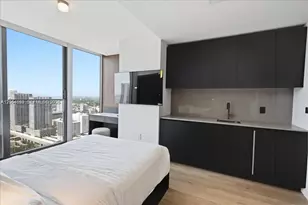 20 NE 11th St, Miami, FL 33132 - Photo 20
