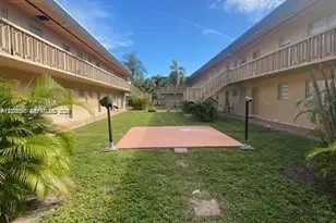 1350 NE 119th St, Miami, FL 33161 - Photo 8
