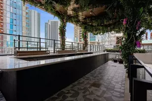 20 NE 11th St, Miami, FL 33132 - Photo 26