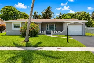 3192 NW 40th Ct, Lauderdale Lakes, FL 33309 - Photo 4