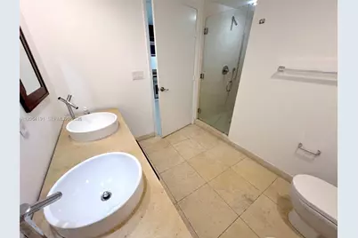 495 Brickell Av #4208, Miami, FL 33131 - Photo 12