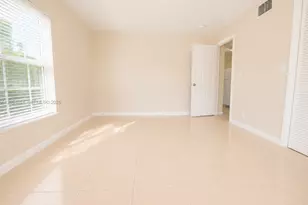 4951 Wedgewood Way, West Palm Beach, FL 33417 - Photo 12