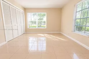 4951 Wedgewood Way, West Palm Beach, FL 33417 - Photo 10
