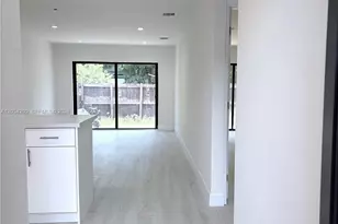 3809 SW 82nd Ave, Miami, FL 33155 - Photo 2